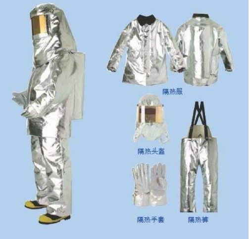 消防員滅火防護(hù)服效果圖3