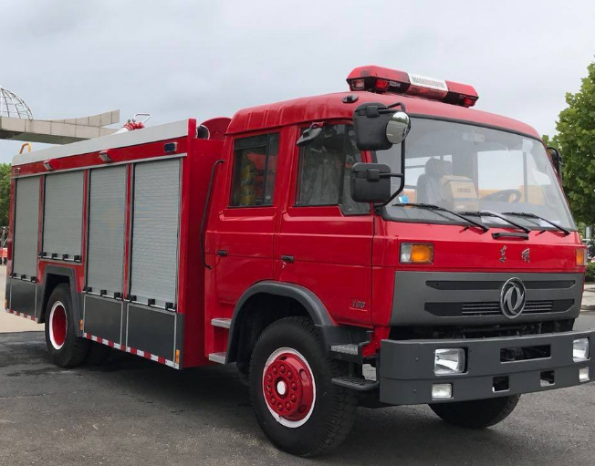 消防車效果圖制作2